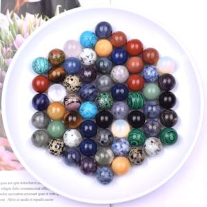 1Pc Boules de Sphère de Pierre Précieuse 16mm Sphère de Cristal Poli Bulk Multi Style Witch Ball Tones Gemstones - Product Image 2
