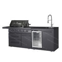 Îlot de cuisine extérieur modulaire en acier inoxydable avec barbecue à gaz 4 brûleurs, évier et réfrigérateur intégré pour villa, patio et jardin