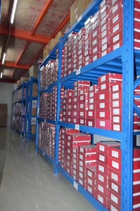 Nouveau produit : Étagère de stockage industrielle légère à longue portée, sans boulons, à rivets, pour entrepôt, réglable - Product Image 2