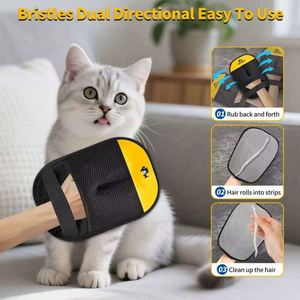 Pet Hair Removal <b>Glove</b> for Cats and Dogs Reusable Magic Brush Pet Tool for Clothing Couch Carpet Car Seat - Product Image 4
