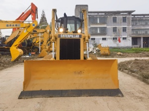 Bulldozer CAT D6G usado Bulldozer sobre orugas Caterpillar D6G usado en stock en Shanghai Yard - Product Image 4