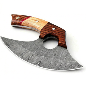 Couteau Ulu artisanal en acier Damas avec manche en bois de noyer pour la découpe et la préparation des aliments en cuisine (hachage, découpe en dés, tranchage) - Product Image 1