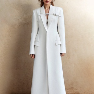 Gabardina Elegante y Ecológica para Mujer, Corte Entallado, Solapas con Muescas, Larga, Informal, Cierre de un Solo Botón, Tejido de Algodón - Product Image 1