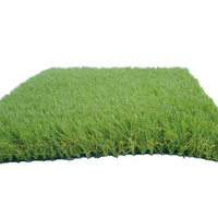 Rumput Sintetis Premium Bentuk C untuk Halaman Belakang, Area Bermain Anjing, Lanskap, Tinggi Bulu 40mm, Ramah Hewan Peliharaan, Bebas Timbal, Tahan UV, Tahan Api