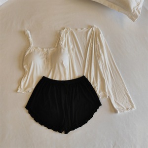 Nouveau pyjama femmes dentelle printemps et automne Modal coton pur désir avec coussinets de poitrine trois pièces ensemble pour usage externe - Product Image 2