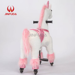 Giocattoli per Famiglia: <span class=keywords><strong>Cavallo</strong></span> Meccanico <span class=keywords><strong>a</strong></span> Dondolo in Peluche, Cavalcabile per Eventi all'Aperto, in Vendita - Product Image 3