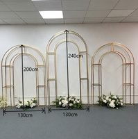 Arche Métallique Dorée Décorative – Support Élégant pour Scène de Mariage, Idéal pour Drapage Floral et Décoration de Cérémonie