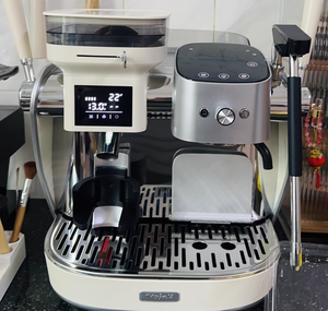 Máquina de Espresso Semiautomática con Presión de 15 Bares para Espresso y Espuma de Leche - Product Image 5