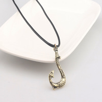 Anime Moana Maui Crochet de Pêche Pendentif Chaîne en Cuir Pendentif Bijoux Collier Cosplay Bijoux Props