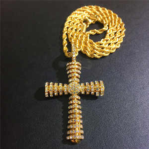 Womenn/hommes plaqué or plein cristal diamant croix collier bijoux - Product Image 2