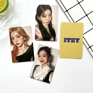 Venta Especial: Juego de Tarjetas Lomo Kpop con Diseño Creativo Personalizado de Fotos de Estrellas Populares, para <span class=keywords><strong>Entradas</strong></span> de <span class=keywords><strong>Conciertos</strong></span> y Eventos, como Regalo - Product Image 3
