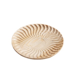Bandeja de Madera con Forma de Hoja para Frutas, Diseño Tallado con Vetas, Plato de Madera Sólida para Servir Bocadillos, Uso Residencial - Product Image 5