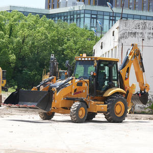 Nueva Excavadora Pequeña Caterpillar CAT420 Modelo 2026 Tipo Oruga 8000KG con Pocas Horas de Uso, Componentes Principales del Motor en Buen Estado, en Venta - Product Image 3