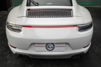 Para Porsche 911 2017 2018 2019 991.2 OE, el cable pasa a través de la luz trasera