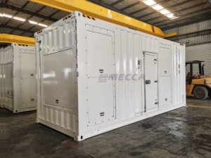 เครื่องกำเนิดไฟฟ้าแบบตู้คอนเทนเนอร์ Cummins/Mitsubishi/MTU/Baudouin 2500KVA 2000KW รุ่น MC UK Generator MC - Product Image 2