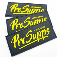 Logo en relief 3D personnalisé coloré découpé patchs en silicone en caoutchouc PVC étiquette patchs en caoutchouc pour vêtements