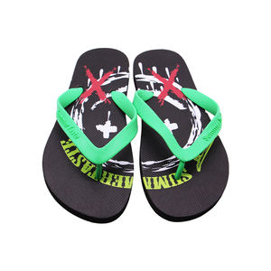 Tongs d'été en caoutchouc imprimées sur mesure pour hommes, pantoufles de plage avec logo pour mariage, pantoufles en caoutchouc bon marché - Product Image 1