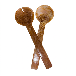 Cuillère en résine au design unique, taille personnalisable disponible, idéale pour les événements festifs, durable et lavable. - Product Image 1