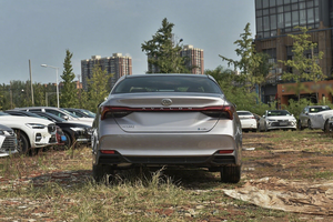 2025 <span class=keywords><strong>Tayota</strong></span> Asian Dragon Avalon Voiture électrique Auto Véhicule hybride Conduite à gauche Véhicule 0km Voitures d'occasion en stock en vente - Product Image 5