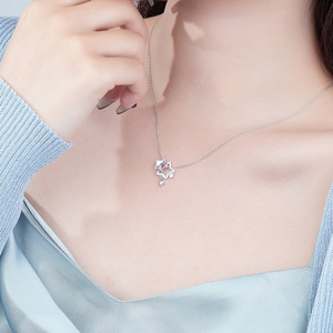 S925 เงินสเตอร์ลิง จี้คริสตัลรูปดาวกลวงไล่เฉดสีสร้อยคอเครื่องประดับวิจิตรระยิบระยับชวนฝันสำหรับผู้หญิงสวมใส่ทุกวันของขวัญ - Product Image 5