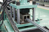 Machine de formage à froid pour supports de panneaux solaires, très demandée en Afrique, pour la fabrication de tuiles, machine de formage de panneaux solaires