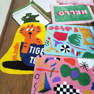 Sneaker a forma di coniglio di alta qualità a forma di coniglio di zucca moderno Tufted personaggio tappeto con Logo - Product Image 6