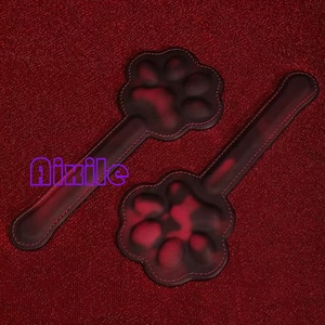 Sex Leather BDSM Paddle Spanking <strong>Whip</strong> for Couples Bondage Roleplay Adult Sex Toy Temperature Change cat Claws Punishment Props - Product Image 2