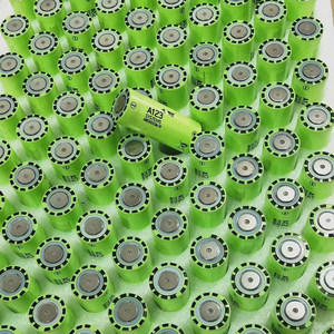 Chúng tôi <span class=keywords><strong>A123</strong></span> 26650 m1b 35C Lithium sắt Phosphate pin 2500mAh 70A bắt đầu cung cấp điện - Product Image 4