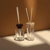 Bouteille diffuseur de parfum hexagonale en verre transparent avec couvercle en bois naturel, logo personnalisé, conteneur d'arôme vide, vente en gros