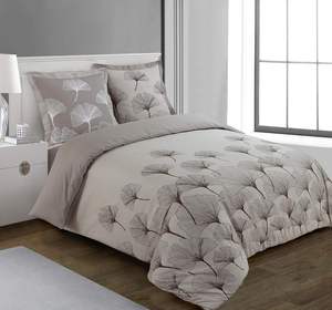 VISION - Ensemble de housse de <span class=keywords><strong>couette</strong></span> réversible à motifs floraux - Beige Ginko - <span class=keywords><strong>260x240</strong></span> cm avec 2 taies d'oreiller assorties 65x65 cm - 100% coton - Product Image 2