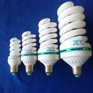 Ge-büyük promosyon ucuz fiyat 220V <span class=keywords><strong>T3</strong></span> 20W 23W sıcak beyaz floresan lamba yarım Spiral Spiral ışık enerji tasarrufu ampul