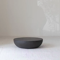 Table d'appoint nordique moderne ronde en béton noir Table basse en marbre de luxe pour salon naturel ou villa à manger à usage domestique