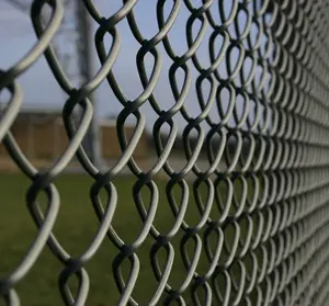 Metal galvanized chain link wire mesh fence with barbed wire Anping manufacturer