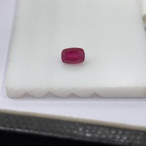 Pierres précieuses de rubis rouge naturel Oeil propre Rubis rouge de sang non chauffé seulement Pierres précieuses de rubis coupées par coussin - Product Image 4