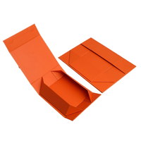 Boîte cadeau pliable peu encombrante avec finition mate, ruban et nœud, écologique, en carton rigide, luxe minimaliste, boîte de rangement