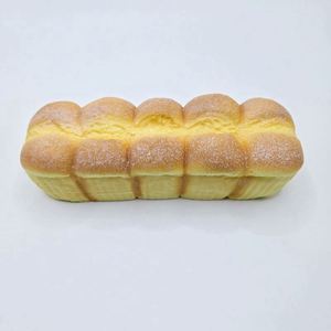 Pan de trigo integral suave de PU, modelo de comida simulada, tipo pan tostado grueso, original, para exhibición en panaderías y cafeterías, venta al por mayor - Product Image 4