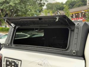 غطاء علوي عالي الجودة لصندوق الشاحنة متوفر للشحن السريع لسيارات رينجر وF150 وهايلوكس وتاكوما - Product Image 3