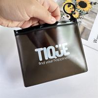 Bolsa pequeña con cierre hermético de plástico de PVC para joyería con logotipo personalizado, bolsa negra esmerilada con cierre hermético para joyería