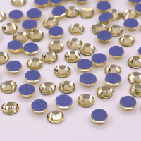 SS6 Hot-fix Rhinestone Bulk Plusieurs couleurs disponibles pour la fabrication de bijoux