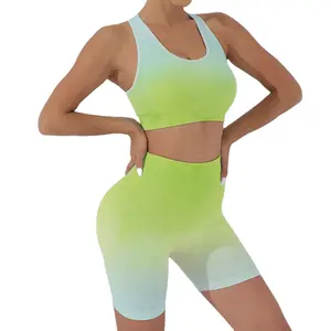 女性运动服积极穿运动服女性瑜伽短裤套装健身房健身环保两件套慢跑者套装
