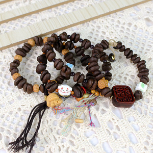 Bracelet en grains de café, 16 perles, design à pompon, bijoux de style ethnique chinois, à porter au quotidien - Product Image 1
