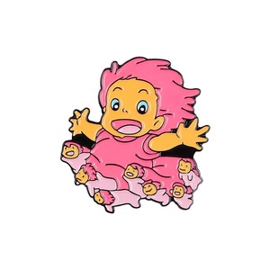 Broches de Aleación Pintados con Técnica Cloisonné de Alta Calidad con Diseño de <span class=keywords><strong>Ponyo</strong></span> en el Acantilado, Artesanía en Metal - Product Image 1
