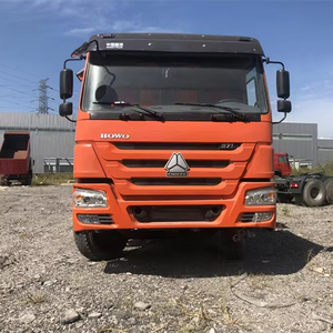 รถบรรทุกดินเบนซิน SINOTRUK HOWO 6X4 ดีเซล 351-450 แรงม้า เครื่องยนต์ Weichai ยูโร 2 น้ำหนักรวม 20-25 ตัน พวงมาลัยซ้าย สำหรับงานเหมือง - Product Image 1