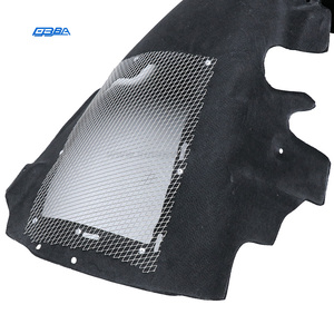 Revestimiento de Guardabarros Delantero Derecho Negro de Calidad OEM Equivalente, Usado, con Malla para McLaren 650s 2016 - Product Image 4
