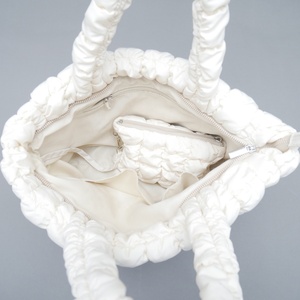 2025 New Style Pleated Cloud Tote Bag <b>Set</b> <b>Large</b> Capacity Soft Padded Quilted Shoulder Bag With Small Pouch For Women Casu - Product Image 6