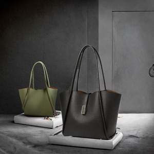 Nuevos bolsos de lujo para dama joven, modernos bolsos de hombro con forro de poliéster para mujer. - Product Image 3