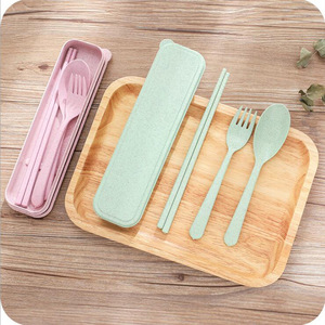 Ensemble de couverts en paille de blé portable avec fourchette, cuillère et baguettes, étui de rangement écologique à couvercle, design rectangulaire - Product Image 3