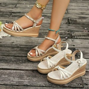 Sandales d'été élégantes à talon tressé avec boucle à lettres, style gladiateur à bout ouvert pour <span class=keywords><strong>femme</strong></span>, idéales pour un port confortable en extérieur - Product Image 1