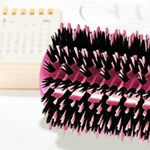 Brosse à cheveux ronde professionnelle 6 tailles avec logo personnalisé, en aluminium rose résistant à la chaleur, à poils de sanglier et queue de <span class=keywords><strong>rat</strong></span>, pour séchage au sèche-cheveux en salon - Product Image 4