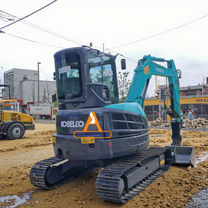 KOBELCO SK55SR SK55 5,5 T Mini Excavadora Japan Tech 42KW Horas bajas Bien mantenido Listo Maquinaria en stock de China - Product Image 2
